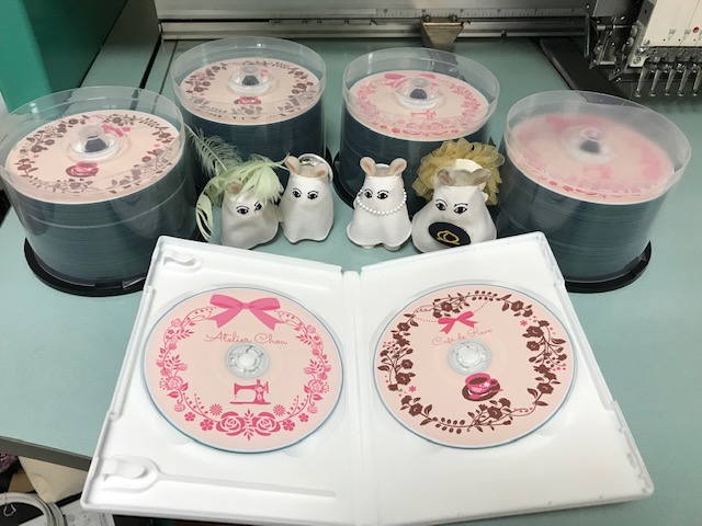 ミシン刺繍教室♪  Atelier Chou刺繍CD第3刷り目の製作&鬼鬼検品の超スパルタレッスン(笑)