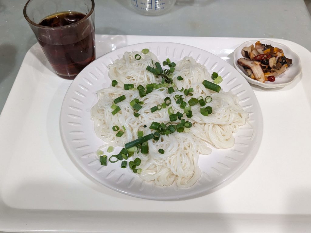 暑い日は、おそうめん♪