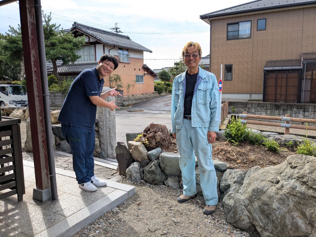 古民家再生ブログ・株式会社辻工務店様 その24　玄関の石垣の打ち合わせとキッチンの