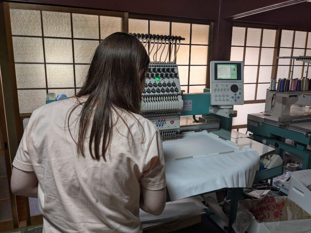 ミシン刺繡教室♪シークレットレッスン ＆ ハワイ＆ブライダルの新刺繍CD企画💖その27