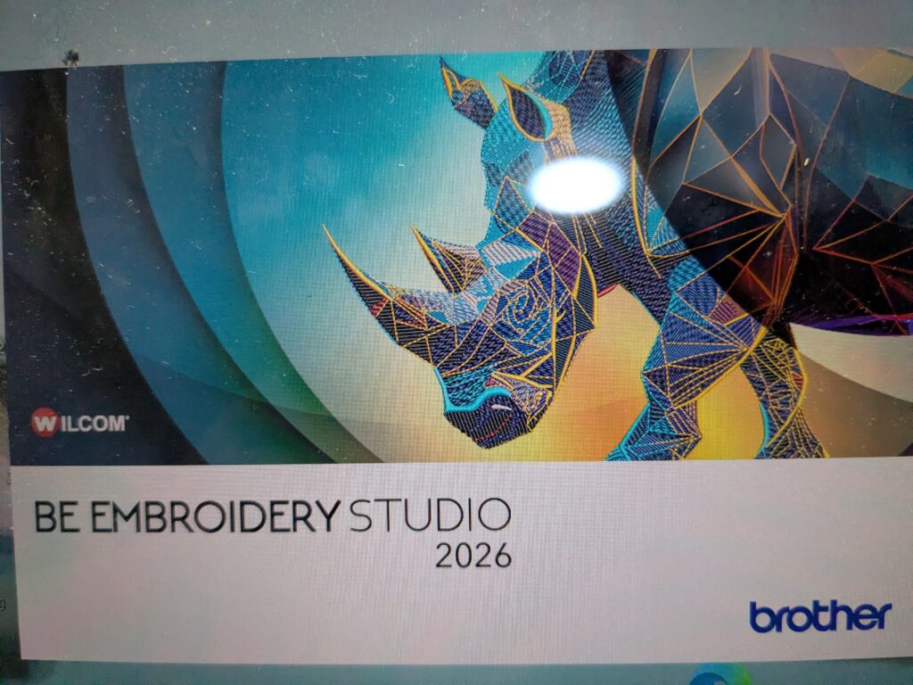 ミシン刺繡合宿  Brother BE EmbroideryStudioの研究しました^^